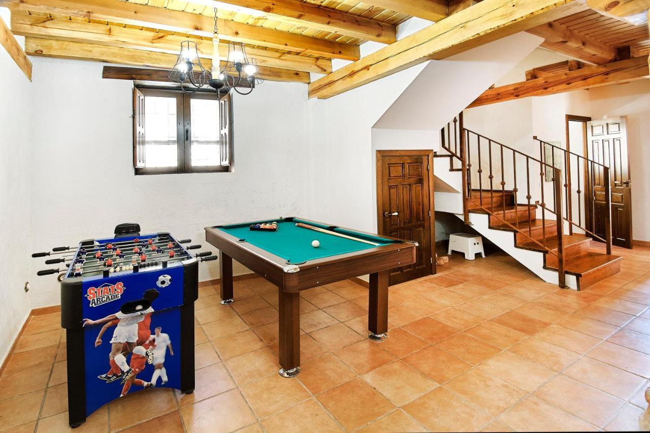 Villa Hestia Vut Ayllón Exterior foto